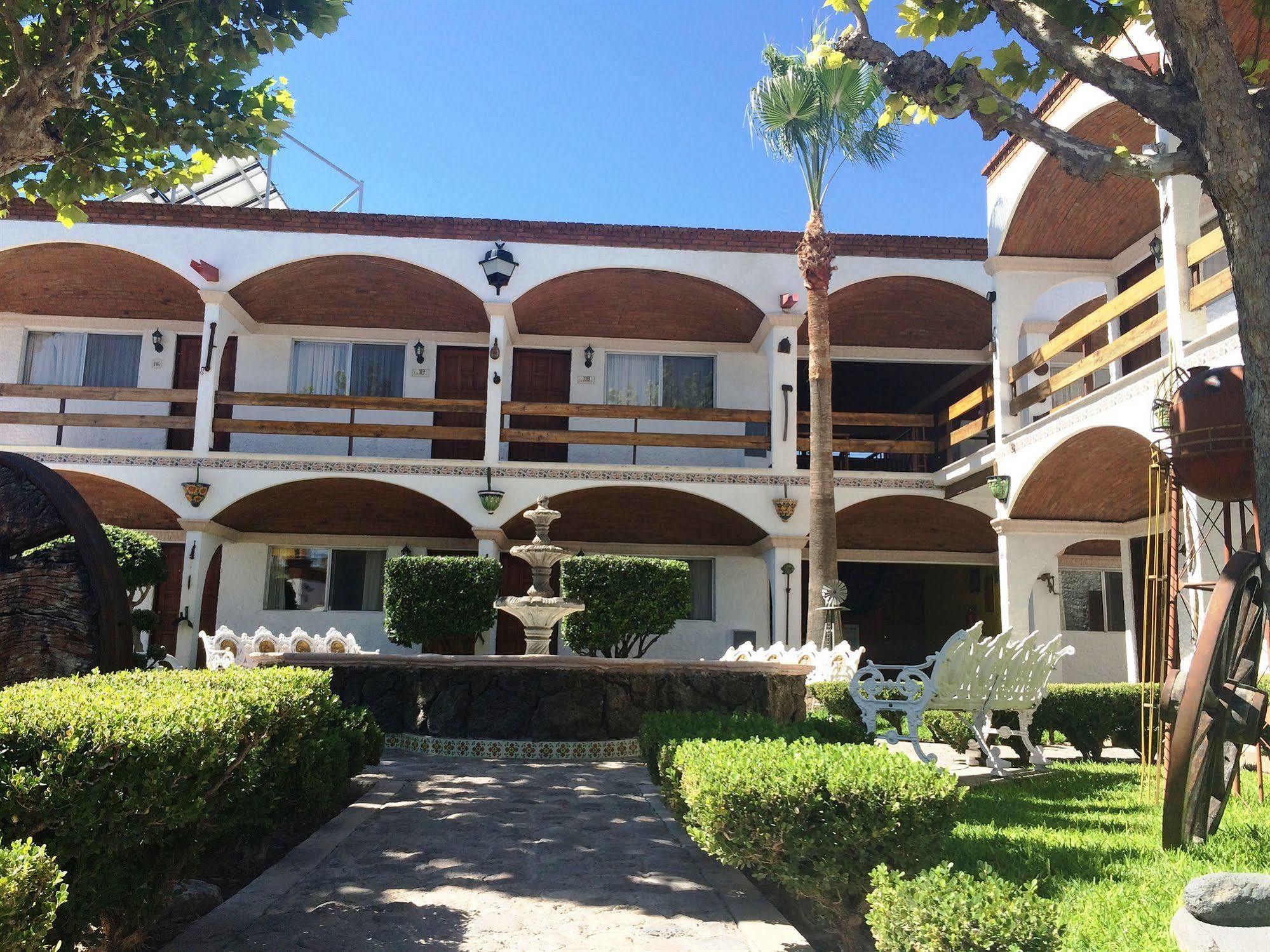 State Inn Chihuahua Zewnętrze zdjęcie