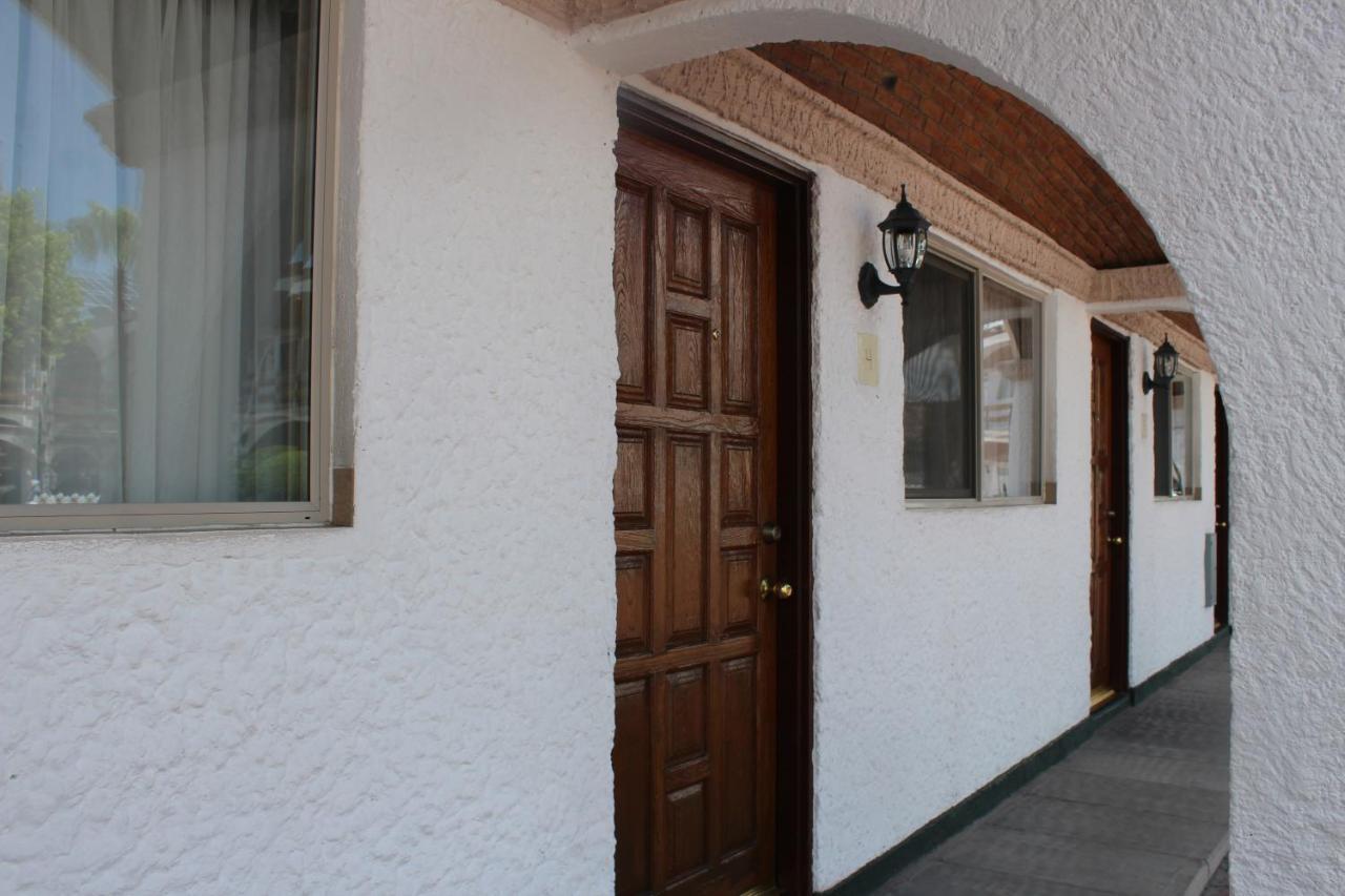 State Inn Chihuahua Zewnętrze zdjęcie